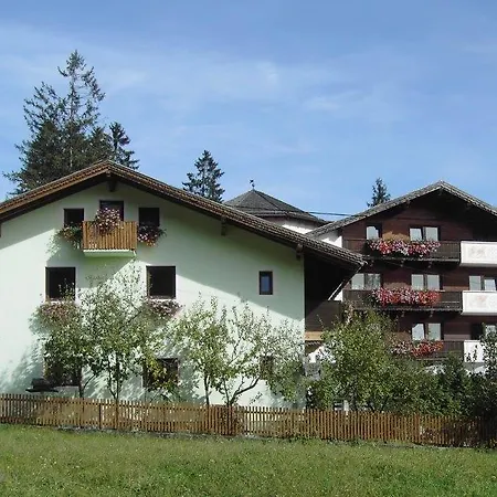 Konukevi Landgasthof Astner